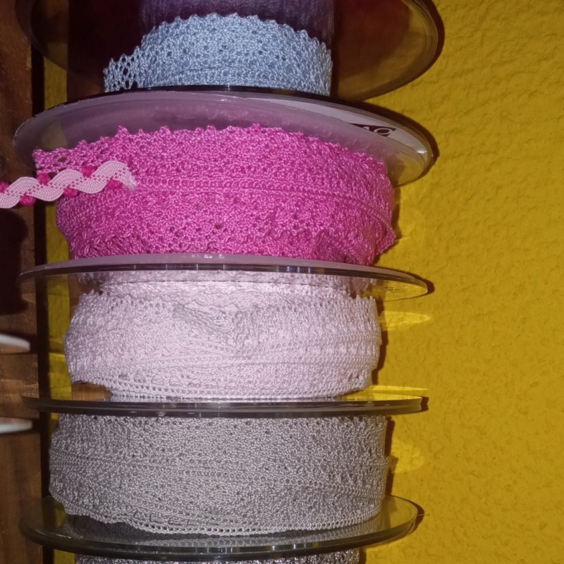 Rendas Cores Variadas