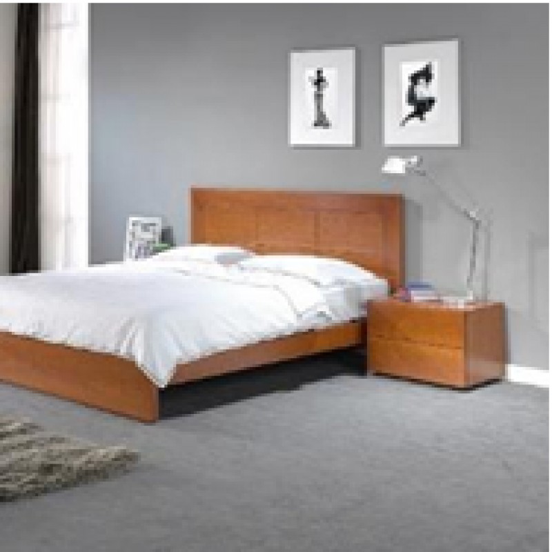 Conjunto de quarto em madeira natural de cerejeira